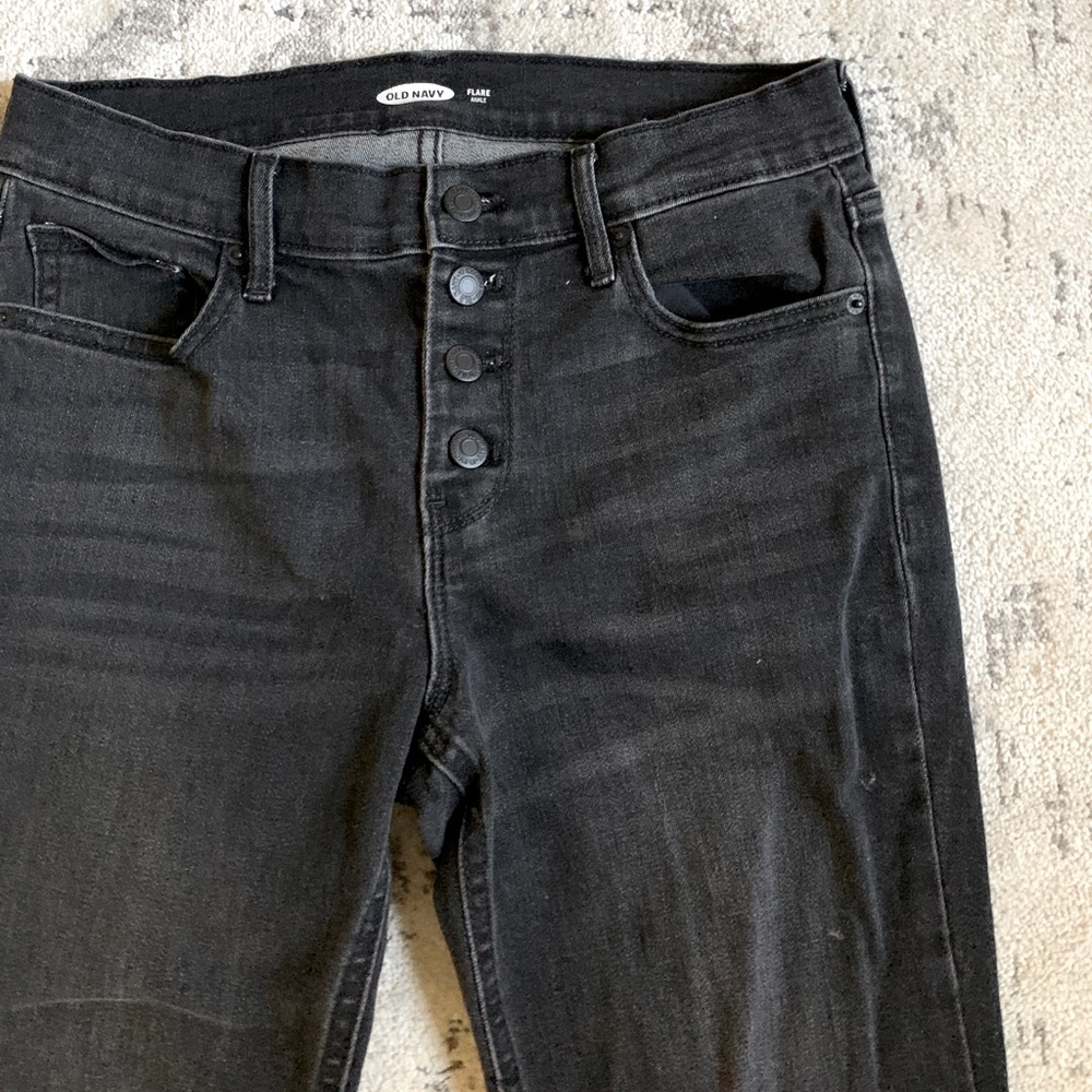 Old Navy Cut Off Flares - Picture 4 of 5